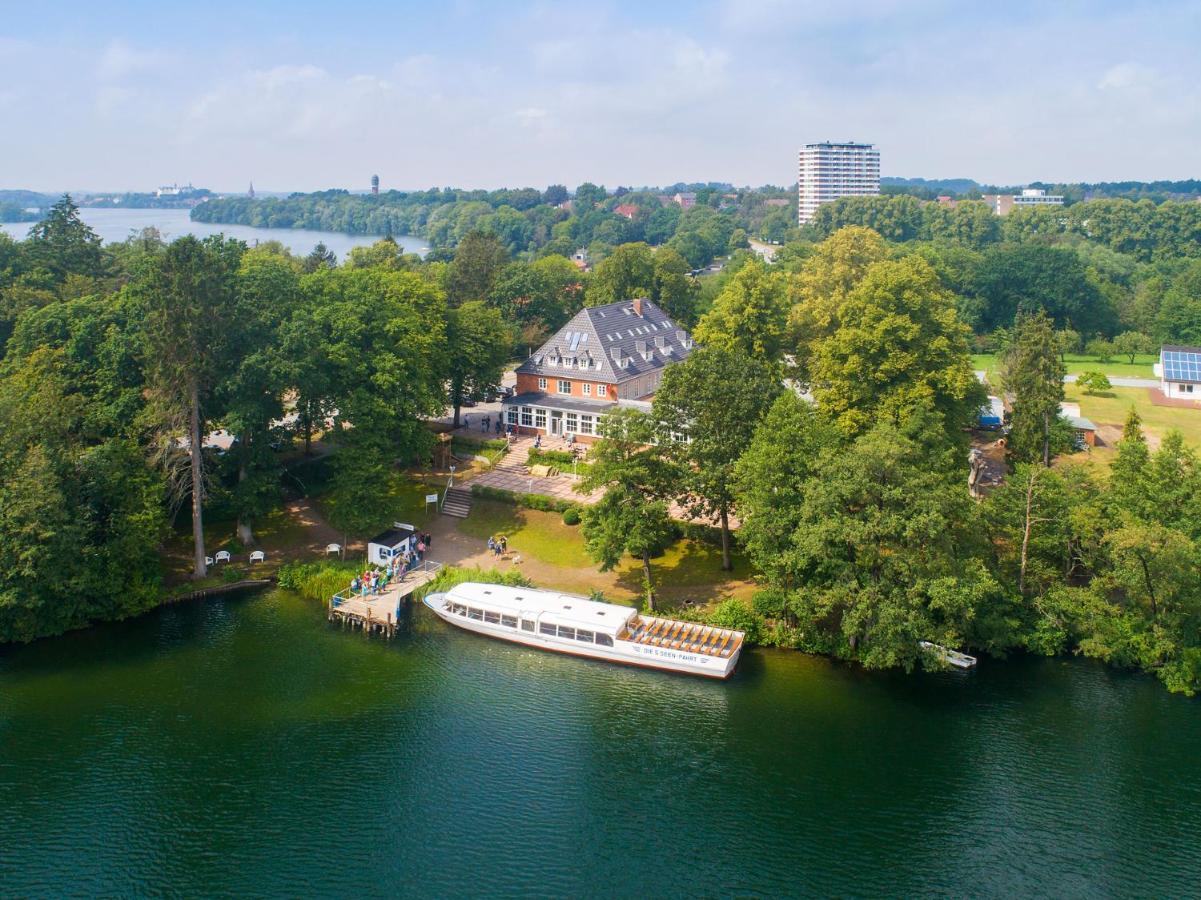 Lake House Plon Bagian luar foto